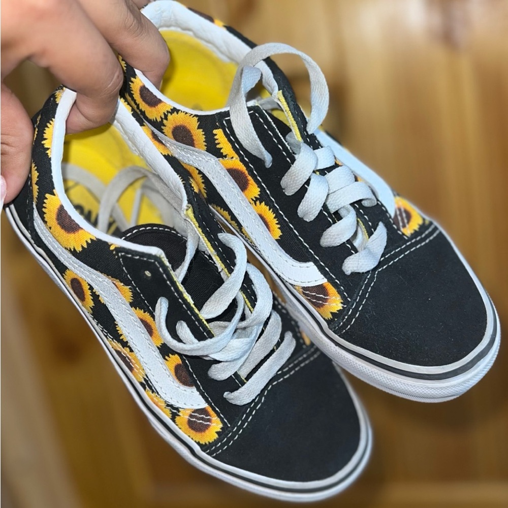 Girls vans